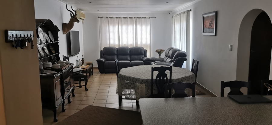 3 Bedroom Property for Sale in Safari Gardens North West